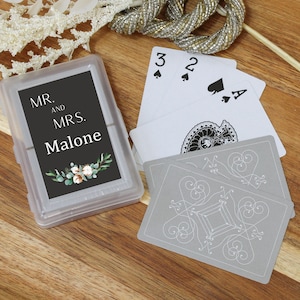 Wedding Favor Playing Cards, Customized Play Card for Favors/Mr and Mrs. Playing Cards