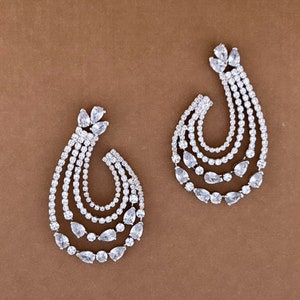 DIAMANT Earrings with Swarovski Crystals