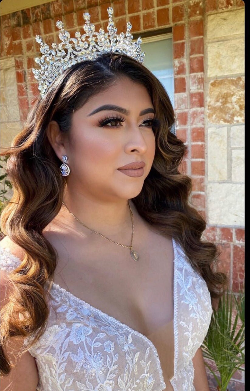 VALENTENA Swarovski Bridal Tiara, Bridal Crown, Wedding  display picture 3