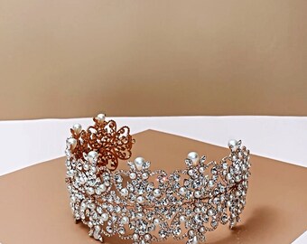 SAVANAH Swarovski Bridal Headband, Pearls Headband, Wedding  display picture 1