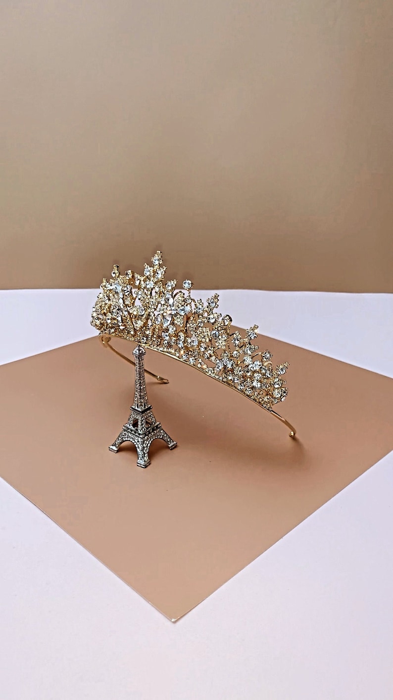 RENEE Swarovski Bridal Tiara, Wedding Crown, Bridal Tiara, Swarovski Crystals Tiara, Wedding Headpiece, Gorgeous Wedding Crown image 8