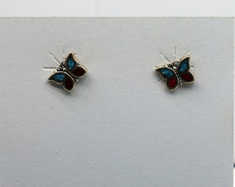 Pendientes Mariposa Pendientes Stud de Plata de Ley de 10 mm de ancho con incrustaciones de Turquesa y Coral Imitación