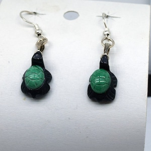 Elegant Green Malachite Earrings with Turtle Shell Design