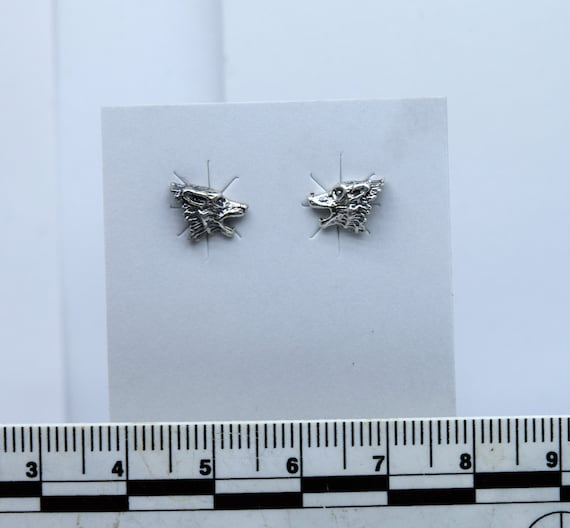 Sterling Silver Howling Wolf Stud Earrings 9mm Wide – Animal