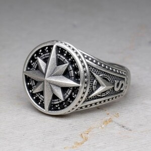 Round North Star Signet Ring, Compass Wind Rose, Traveler&#39;s Jewelry, Unisex Style Chevalier with Cubic Zircon, Real Sterling Silver 925