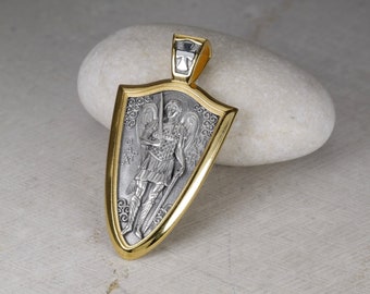Saint Michael Gold Plated Necklace, 2.5mm Spiga Neck Chain, St Michael Commander of God&#39;s Armies, Shield Archangel Medallion Silver 925