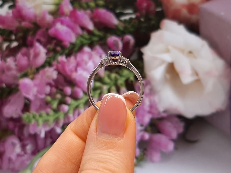Oval Amethyst Engagement Ring Solid 14k18k Gold Ring Engagement Gold Ring Anniversary Gift Natural Diamonds Ring