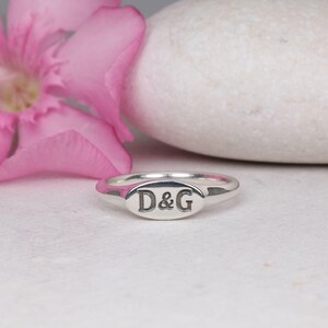 Oval Pinky Ring, Personalized Signet Ring, Sterling Silver 925 Custom ring, Personalized Initials, Single or Double letters, Enamel Ring, AB
