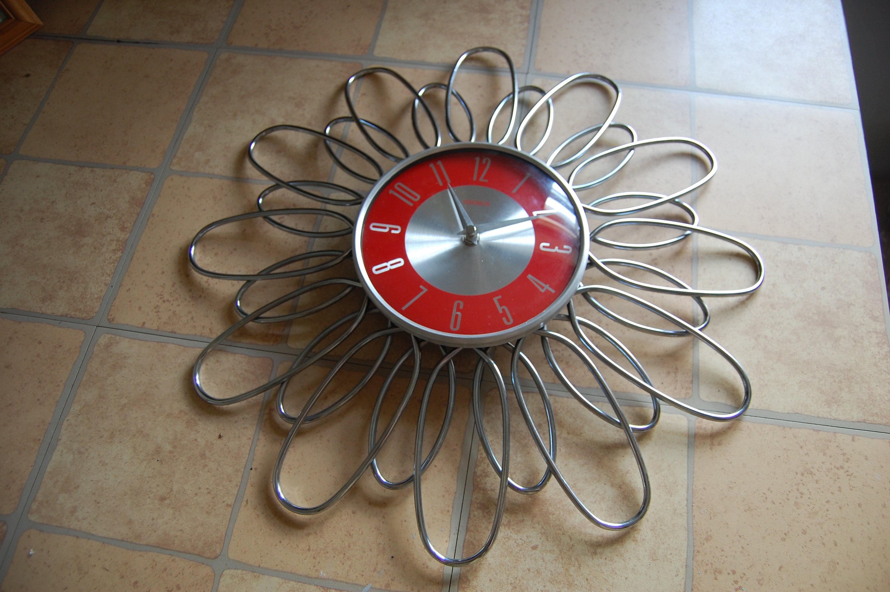 Vintage verichron sunburst wall clock starburst wall clock Etsy