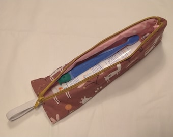 Toothbrush bag, travel case, make-up bag, knick-knack bag, pencil case