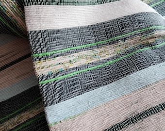 Traditional Queen Size French-Canadian Bedspread (Catalogne)