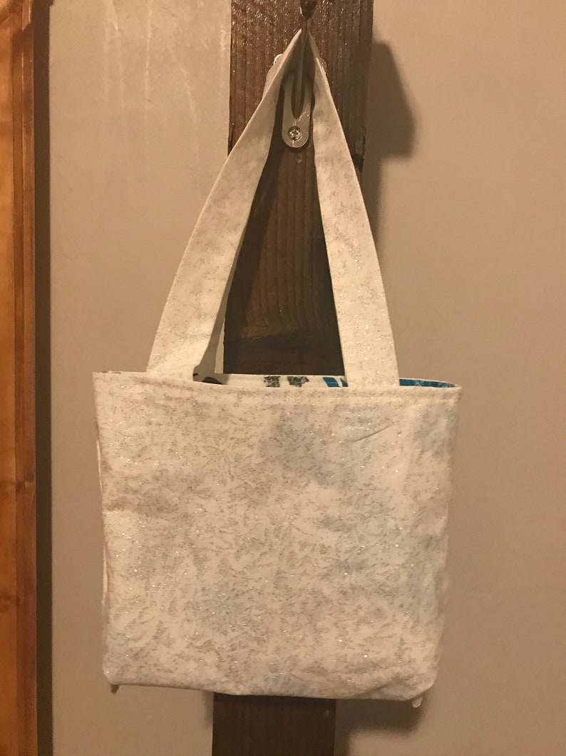 Frozen Tote