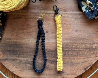 Saints / LSU / Macrame Wristlet / Macrame Keychain Wristlet / Boho Wristlet / Wristlet / Louisiana