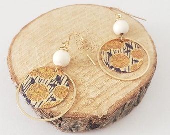 Hangende gouden oorbellen in Japanse stijl - natuurlijke labradorietparel - Damessieraden. Handgemaakte sieraden cadeau