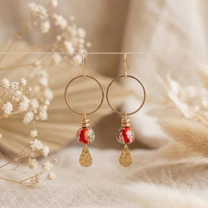 Boucles d'oreilles Acier Inoxydable Hypoallergénique Rouge et Or Motif Japonais Fleur Cadeau Femme Artisanal Fait Main France Bohème Chic