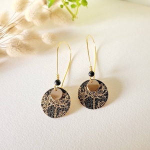 Boucles d'oreilles or pendantes style japonais perle naturelle d'howlite Bijoux pour femme. Cadeau bijou artisanal image 1