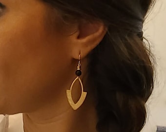 The Golden Collection, large gold effect drop earrings - Women's jewelry. Christmas jewelry gift