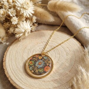Japanese Floral Jewelry Set, Gold-Plated Stainless Steel Earrings and Necklace, Boho Floral Medallion, Handmade Gift Idea for Women (France) image 3