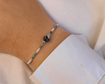 Miyuki bead and black hematite bracelet / minimalist / adjustable. Jewelry for women. Handcrafted jewelry gift