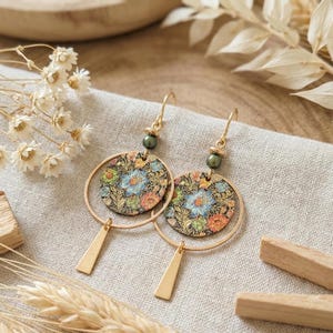Japanese Floral Jewelry Set, Gold-Plated Stainless Steel Earrings and Necklace, Boho Floral Medallion, Handmade Gift Idea for Women (France) image 2