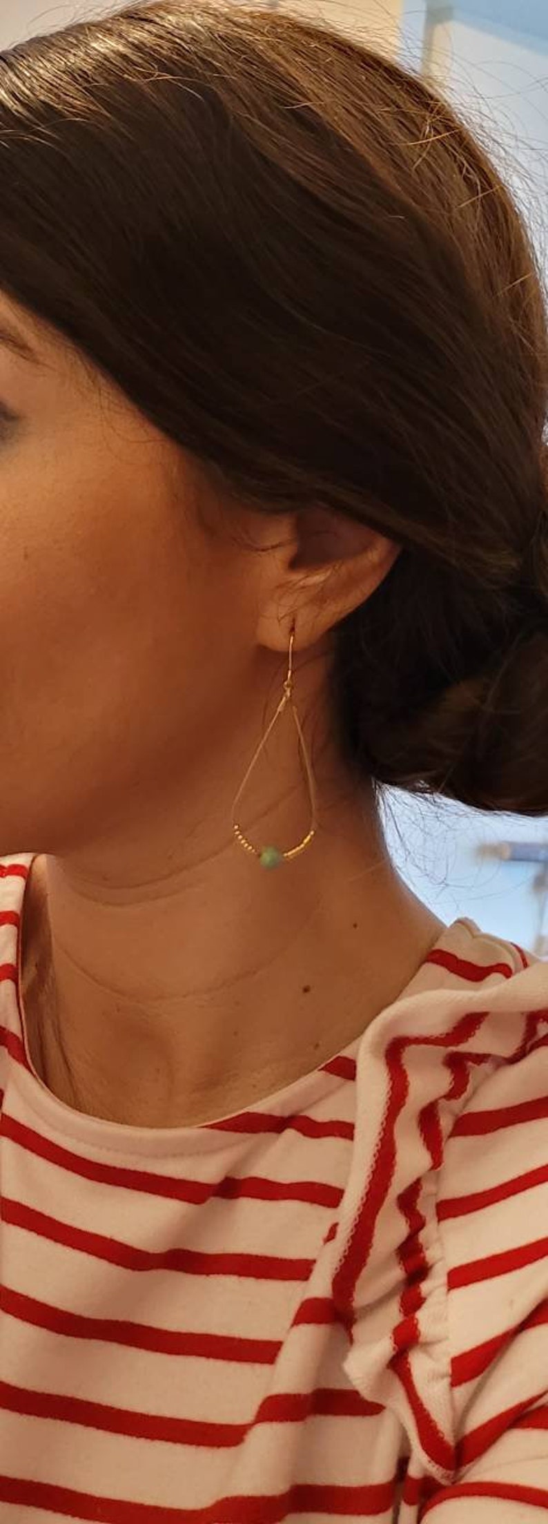 Boucles d'oreilles créoles gouttes or acier inoxydable Perles naturelles Bijoux pour femme. Cadeau bijou artisanal image 2