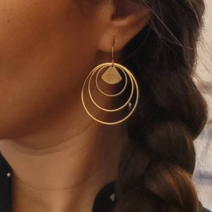 Gold hoop earrings, stainless steel, triangle fan, women's jewelry. Handcrafted jewelry gift