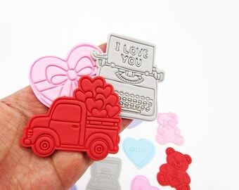 Valentine Truck Cake Pop Mold (Embosser)