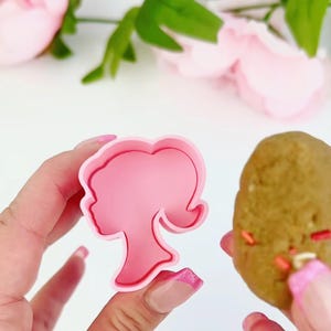 Doll Head Cake Pop Mold