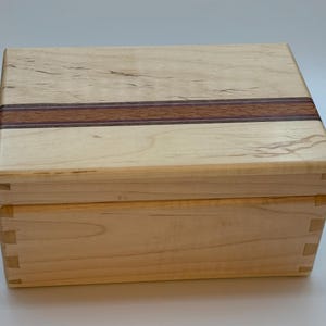 Elegant maple jewelry box with inlay of lacewood,walnut,Purple Heart and maple, dovetail joinery,keepsake box,makes a perfect gift to give.