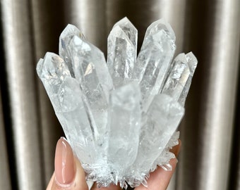 300g+ Clear Quartz Cluster，Cluster Crystal，Quartz Point VUG，Mineral Specimen Healing Degaussing Decor Collection，Crystal decoration 1PC