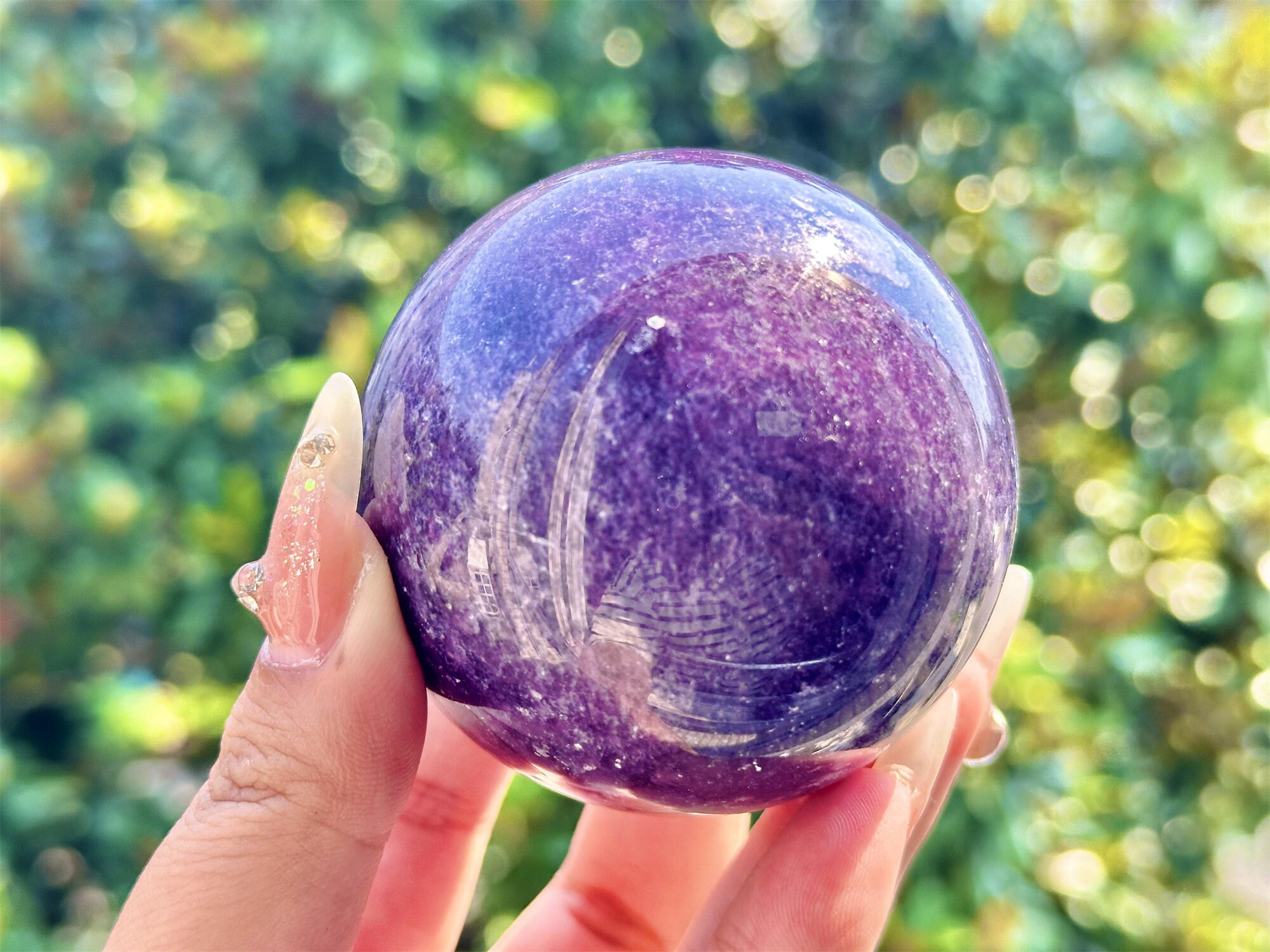 Sfera intagliata in lepidolite naturale da 50 mm+, cristallo di quarzo, sfera di cristallo lepidolite, guarigione Reiki con cristallo, arredamento per la casa, regali di sfere di cristallo energetico 1 pz.
