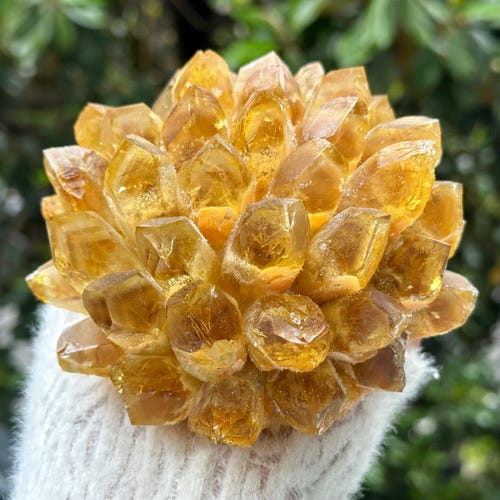 3.5インチ 天然シルバーオブシディアン 手彫り 九尾の狐 クリスタル