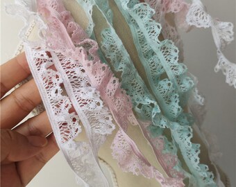 narrow lace edging 3 colours Item pic Vintage 70/'s cotton cross stitch braid