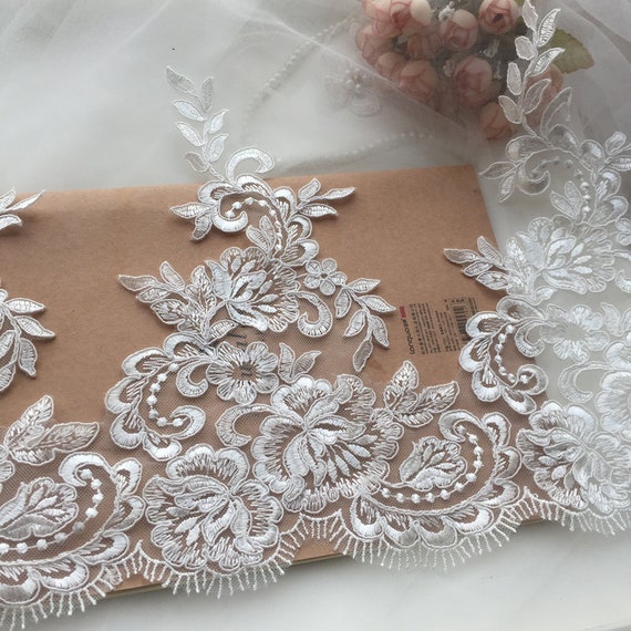 white corded Alencon bridal lace fabric floral scallop edging