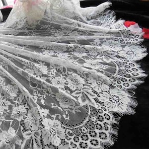 3 Yards Delicate French Chantilly Lace Fabric for boleros, shrugs Bridal veil Dress Decor, Bodice