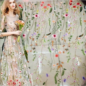 Beautiful Floral Embroidered Tulle Fabric Dress Bridal Veil Wedding Floral Lace Fabric Sell By the Yard