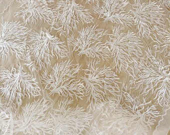 Elegante Off-White Blume Blatt Stickerei weichem Tüll Spitzen-Gewebe Floral bestickte Tüll Kleid Brautschleier Floral 1 Yard