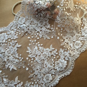 Beautiful Alencon Lace Off White Cord Embroidered Scalloped Lace Trim For Bridal Veils, Wedding Gowns, Garment 11.8&quot; Wide By The Yard