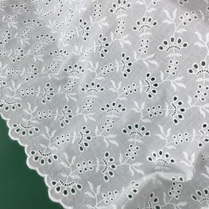 Leaf Pattern Embroidery Cotton Fabric Eyelet Cotton Lace Fabric For Dress, Curtain, Table Runner, Costume Design