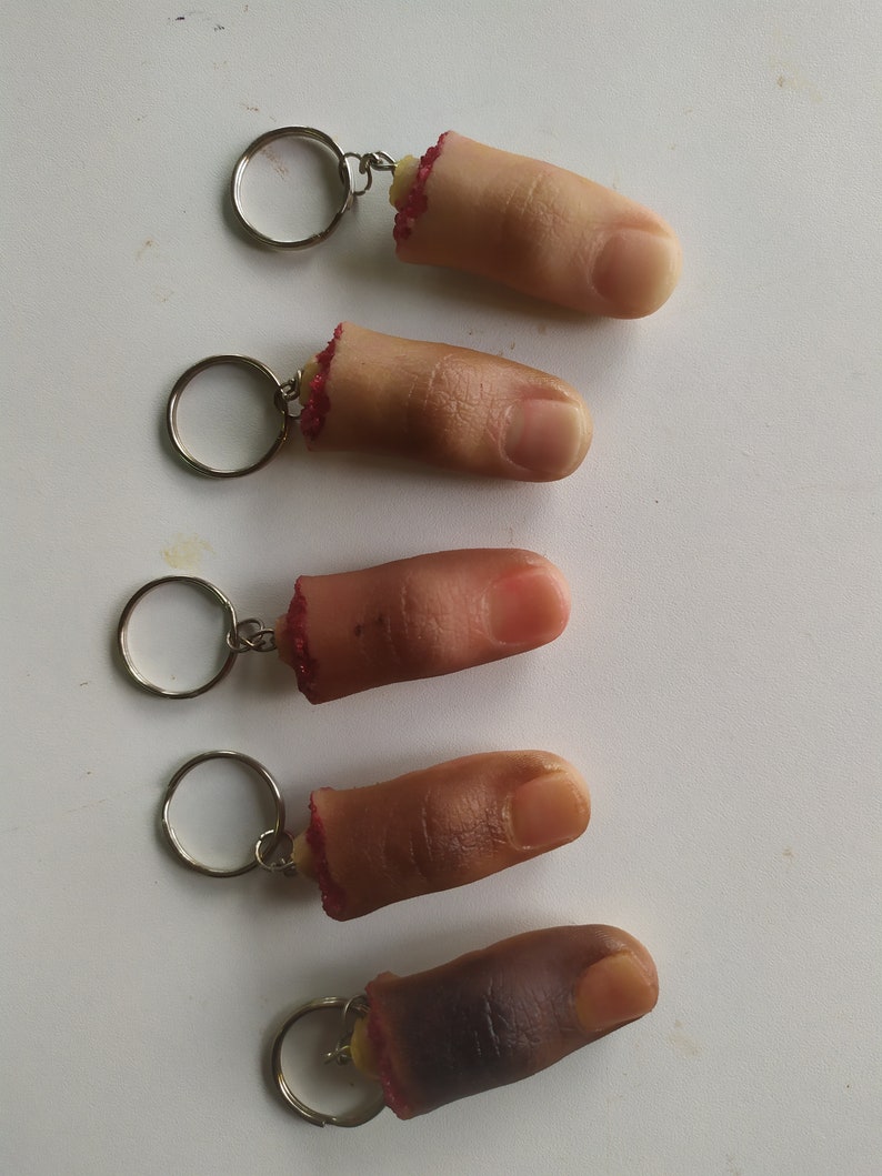 Realistic Severed finger keychain image 8
