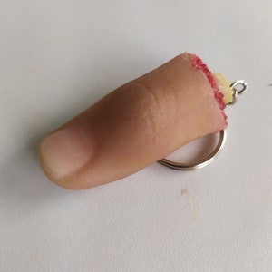 Realistic Severed finger keychain image 3