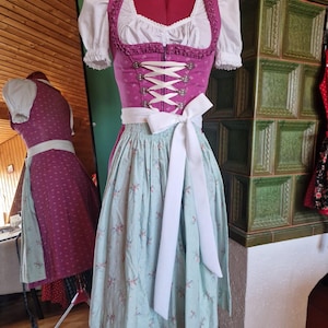 Dirndl, vintage, traditional costume dress, size 34