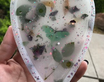 Medium planchette tray with dried flowers and paper moth
