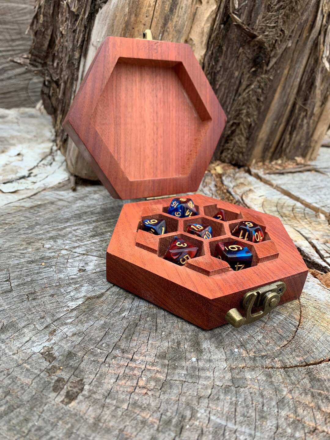 Dungeons & Dragons Dice Box DND Dice Holder Dungeons Box DND Gift