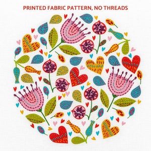 Easy flower embroidery pattern. Scandi design. Crafty gift.