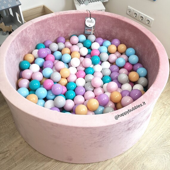 250 ball pit balls