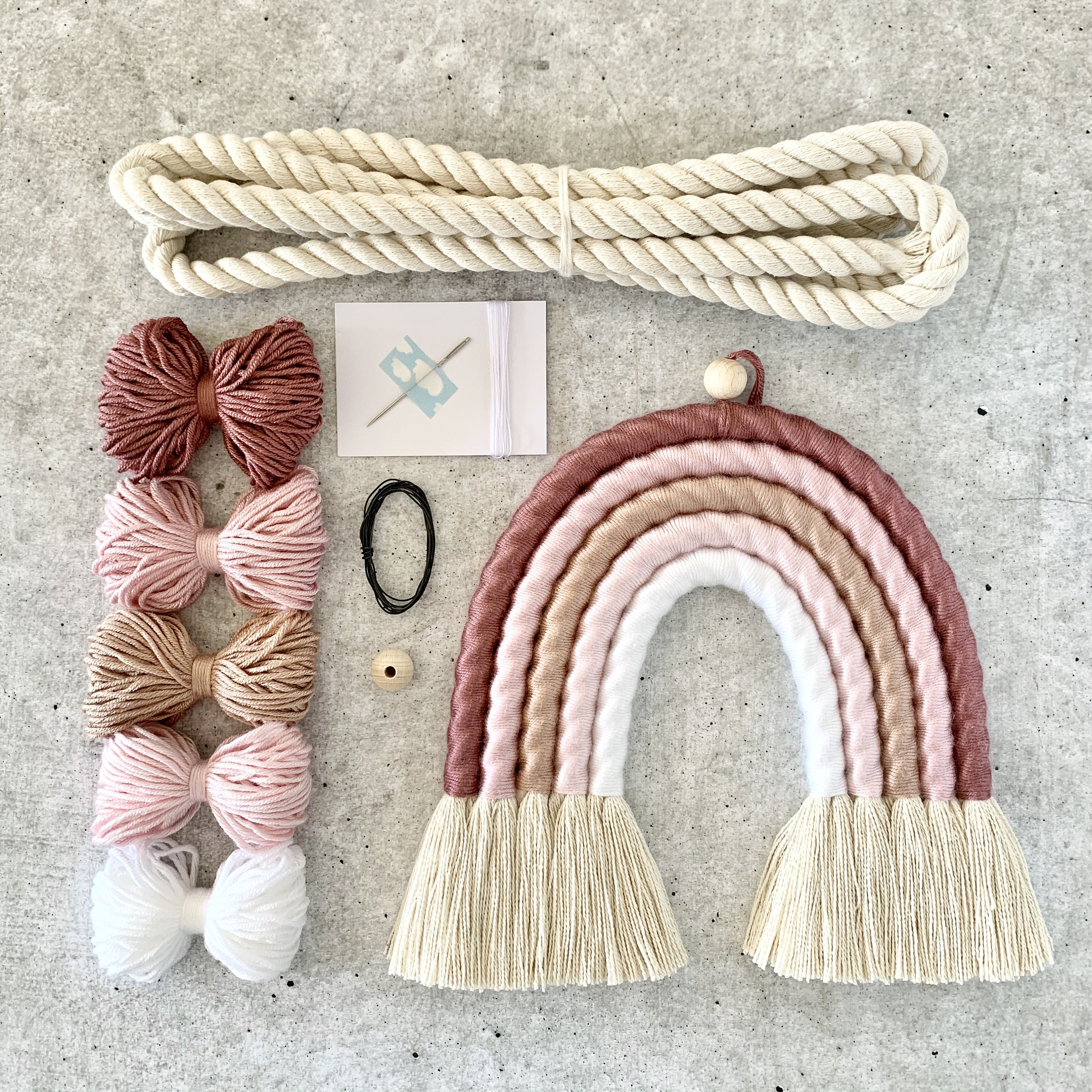 Rainbow macrame - Etsy 日本