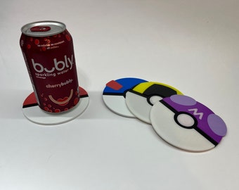 Juego de posavasos variados de Pokeball