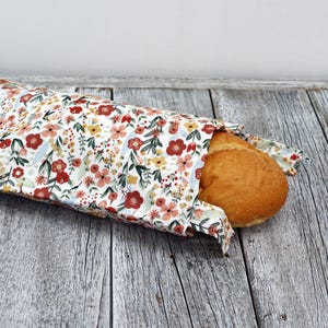 Reusable Bread Storage Bag, Waterproof with FoodSafe Lining, keeps bread fresh