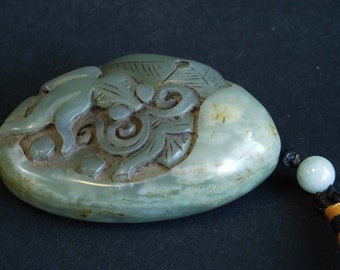 Goldfish Celadon Nephrite Jade Pebble Antique Chinese Carved Toggle 软玉雕石金魚